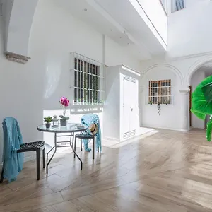  Apartamento Dona Blanca Centro Diseno Minimalista